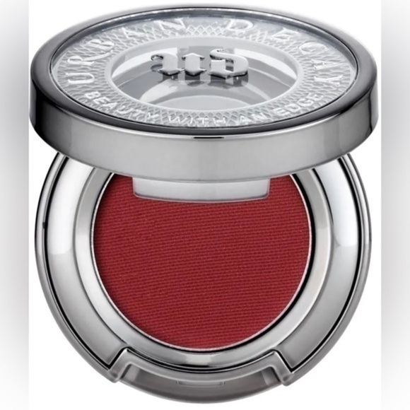 Urban Decay/It Cosmetics bundle new in package - Picture 8 of 16